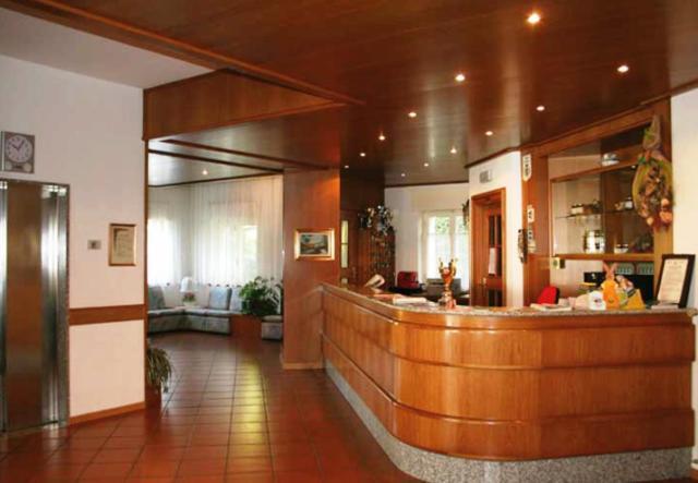 Hotel Val Di Fassa Soraga Buitenkant foto